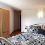 In With Balcony, Air Condition, Wifi, Washing Machine * Vinišće