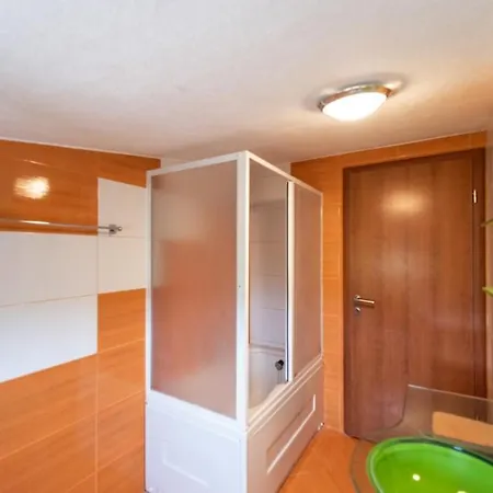 Apartamento In With Balcony, Air Condition, Wifi, Washing Machine *