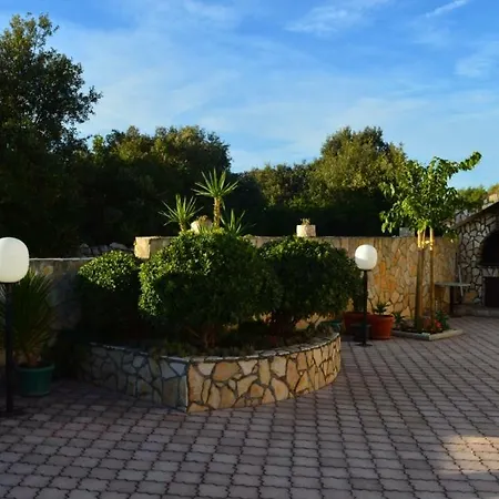 Apartamento In With Balcony, Air Condition, Wifi, Washing Machine Vinišće